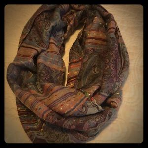 Fall infinity scarf